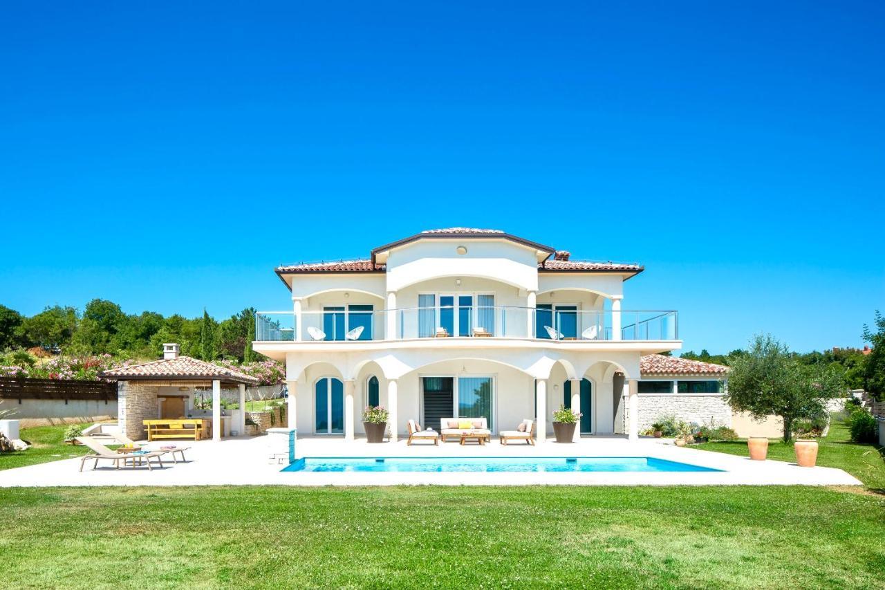 Luxury Panorama Vila With Amazing Seaview In Gondolici 7 Km From Rabac Labin  Exterior foto