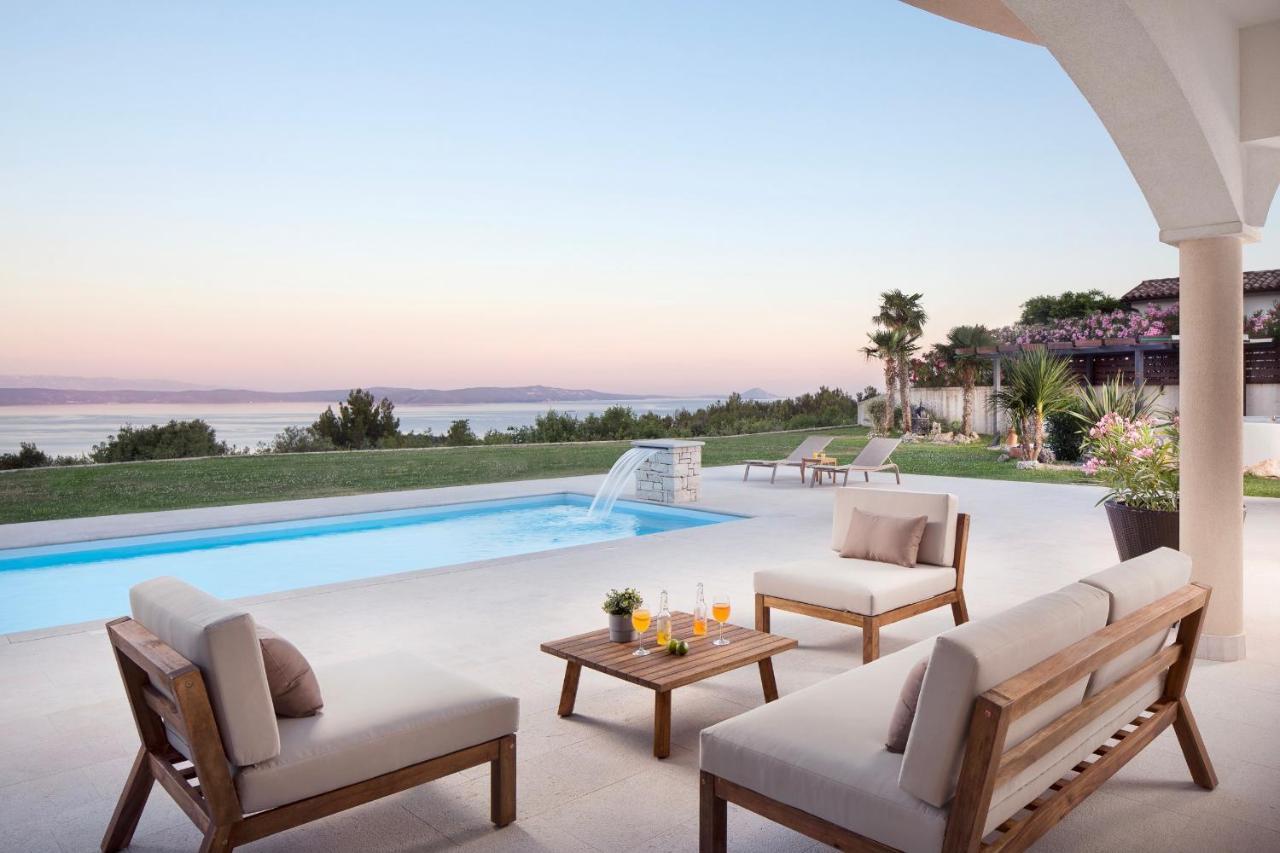 Luxury Panorama Vila With Amazing Seaview In Gondolici 7 Km From Rabac Labin  Exterior foto